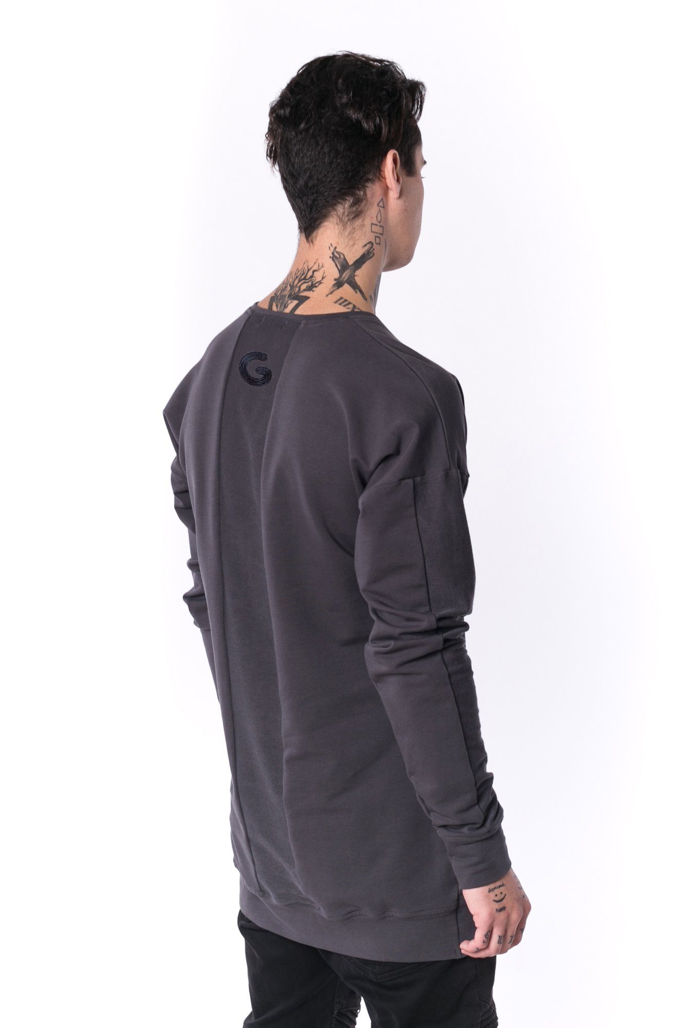 The Man Panelled Pullover Crewneck 17 // charcoal